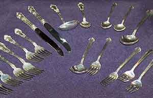 Sell your Sterling Flatware sets